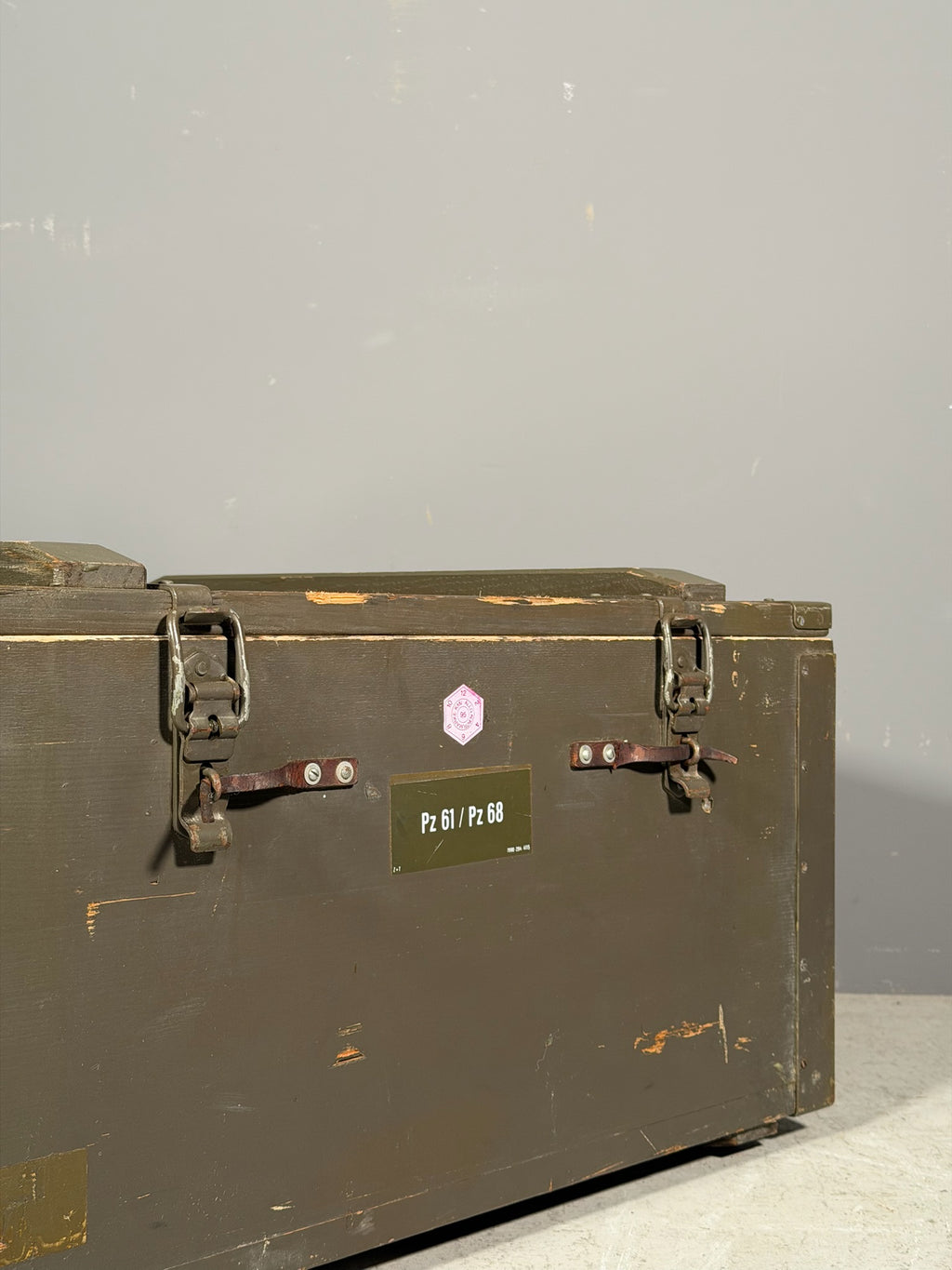Cassa militare in legno