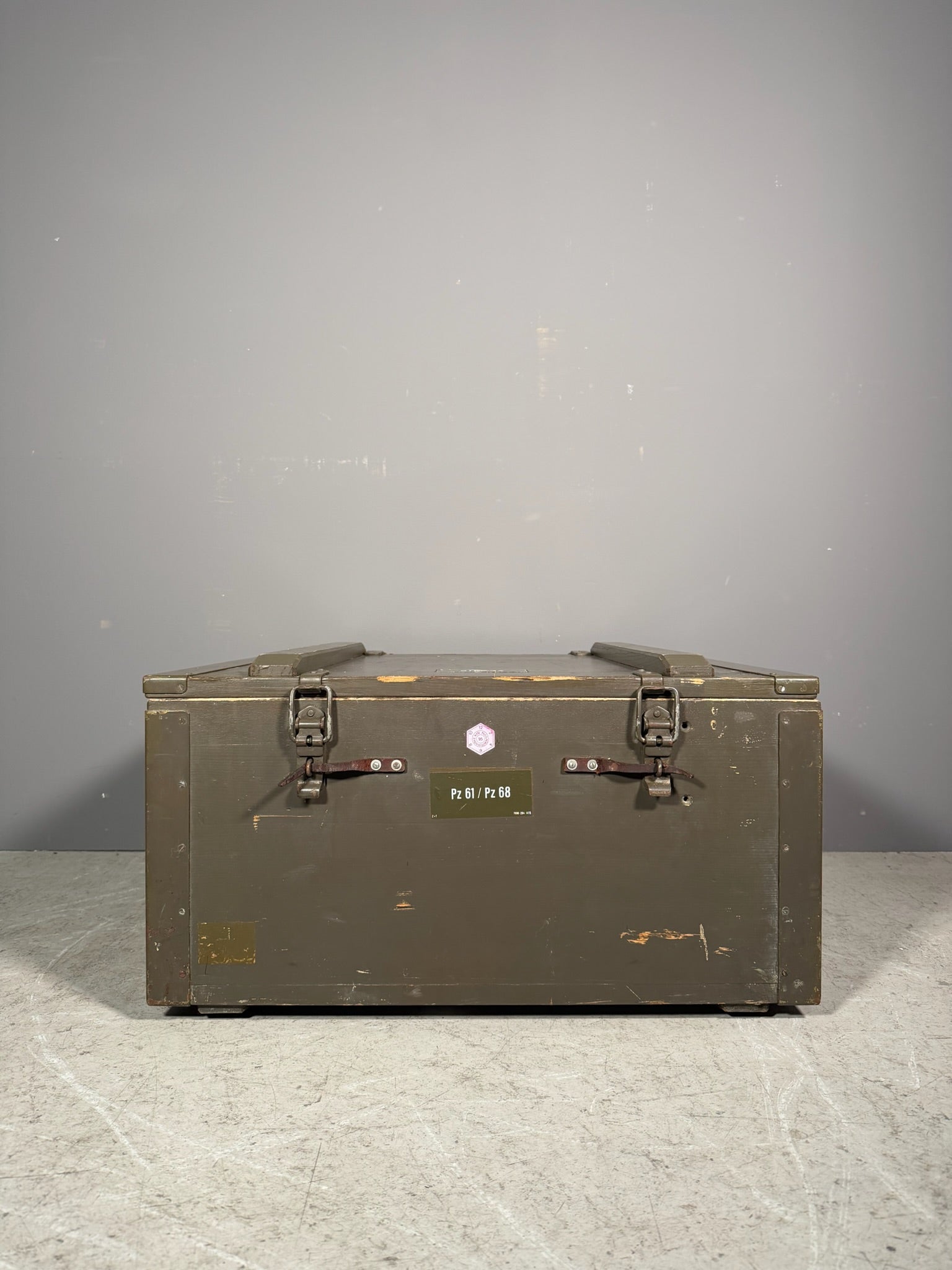 Cassa militare in legno