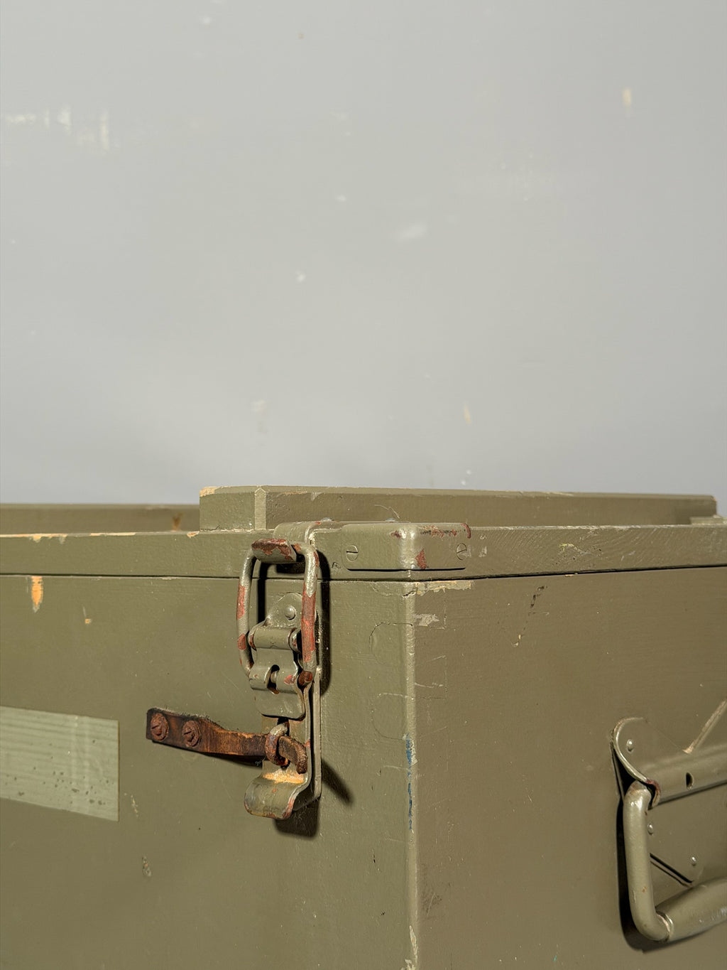 Cassa militare in legno