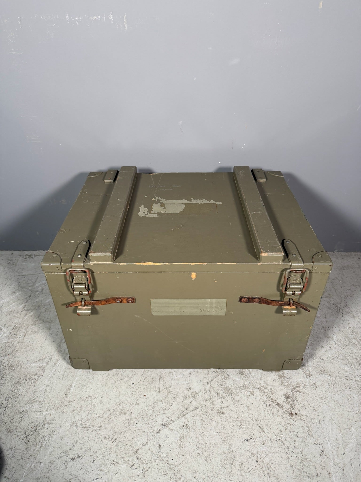 Cassa militare in legno