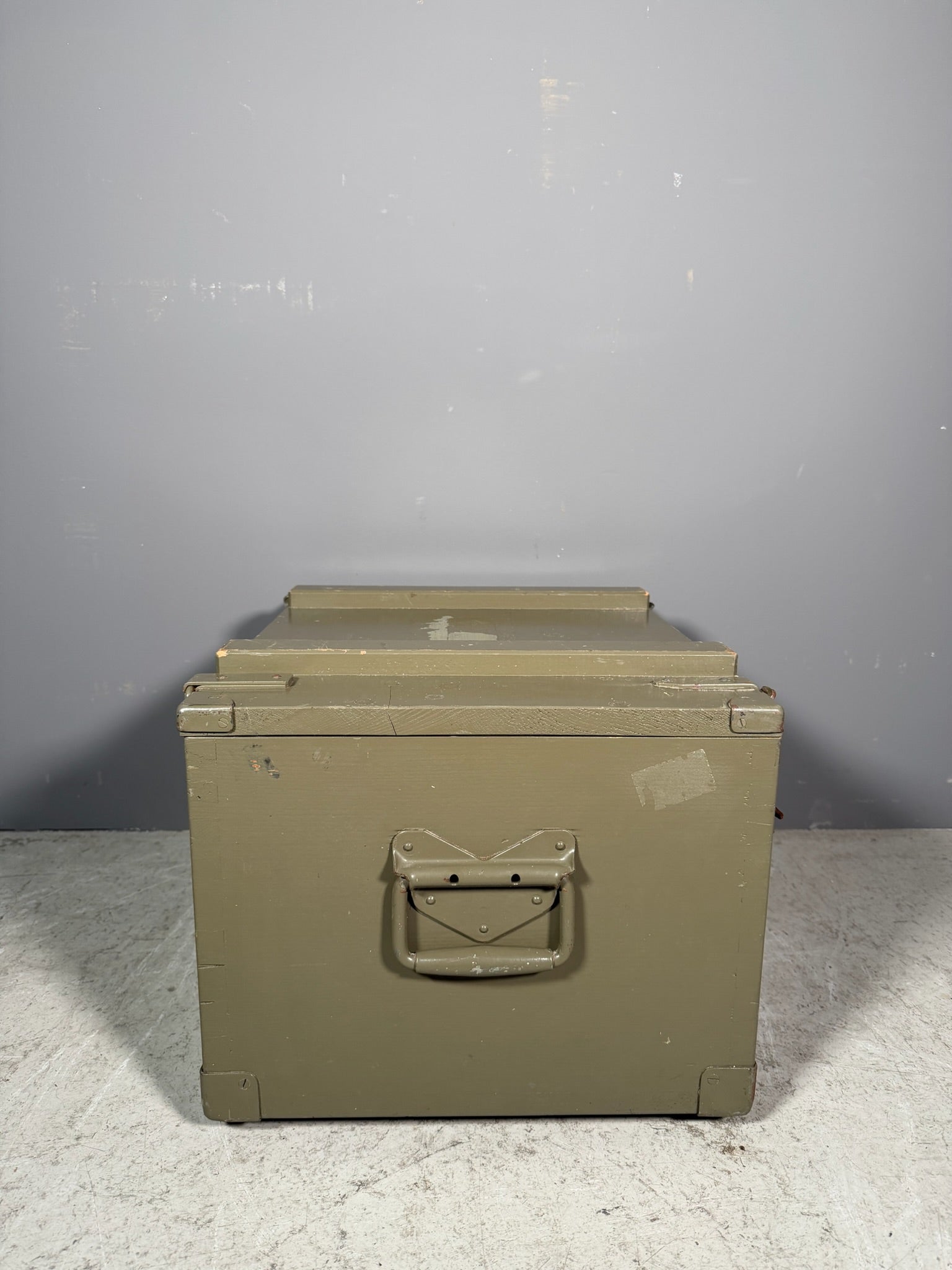 Cassa militare in legno