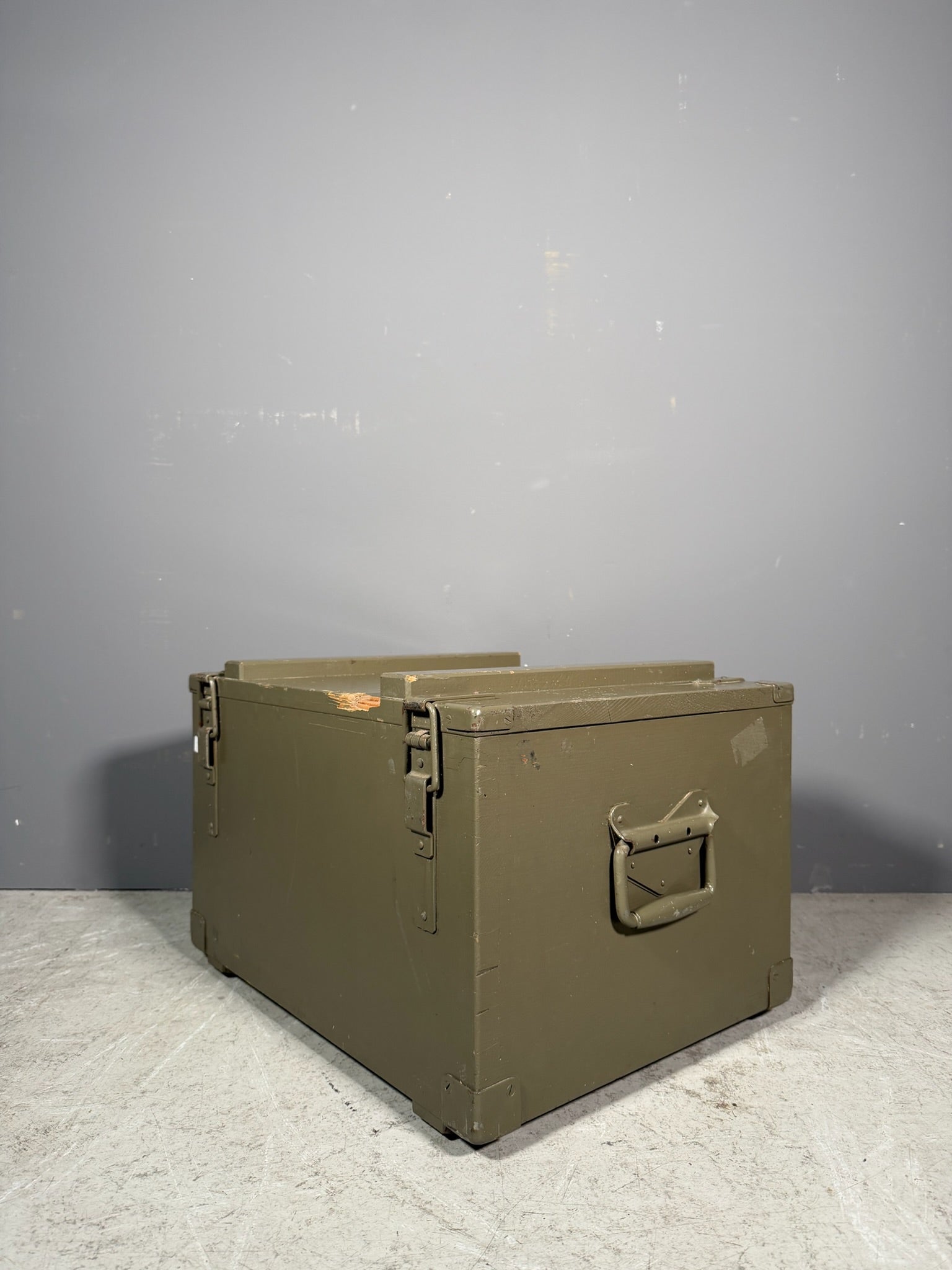 Cassa militare in legno