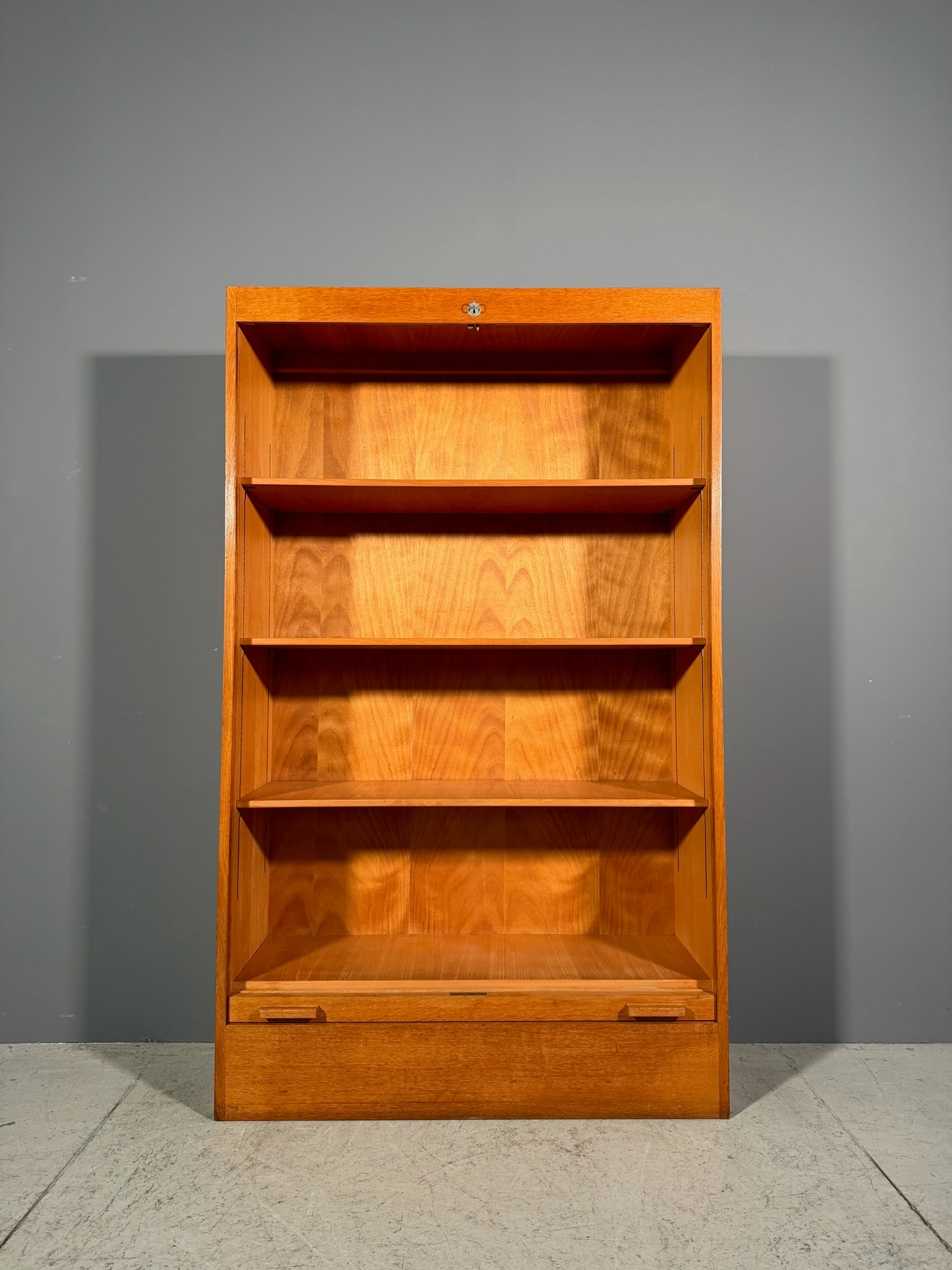 Mobile a serrandina Anni 70