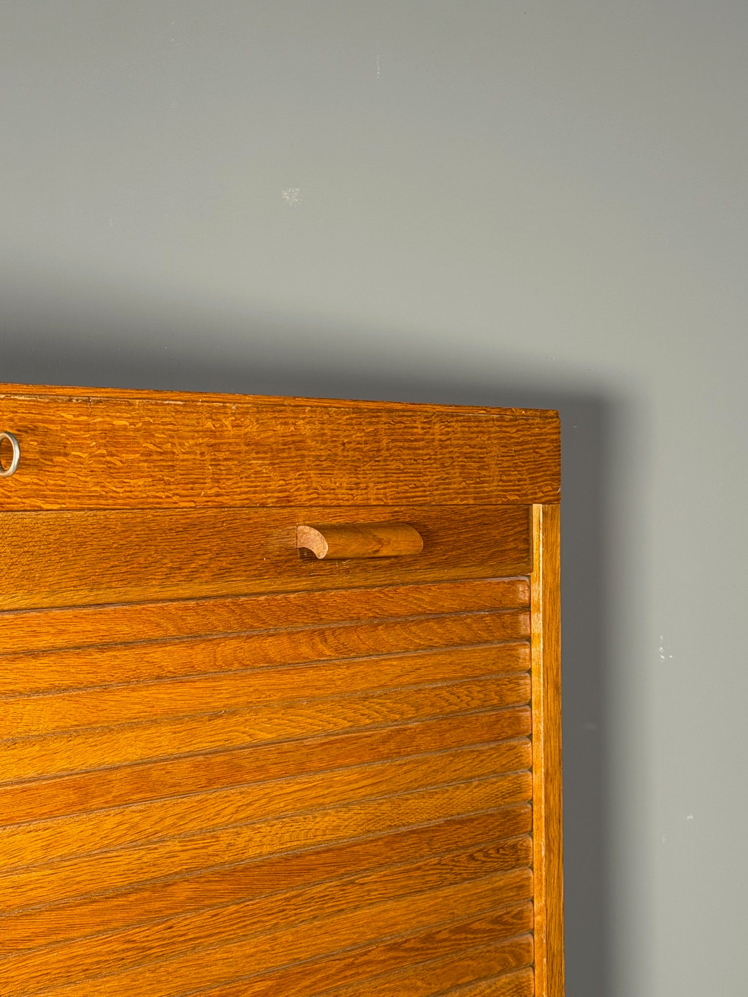 Mobile a serrandina Anni 70