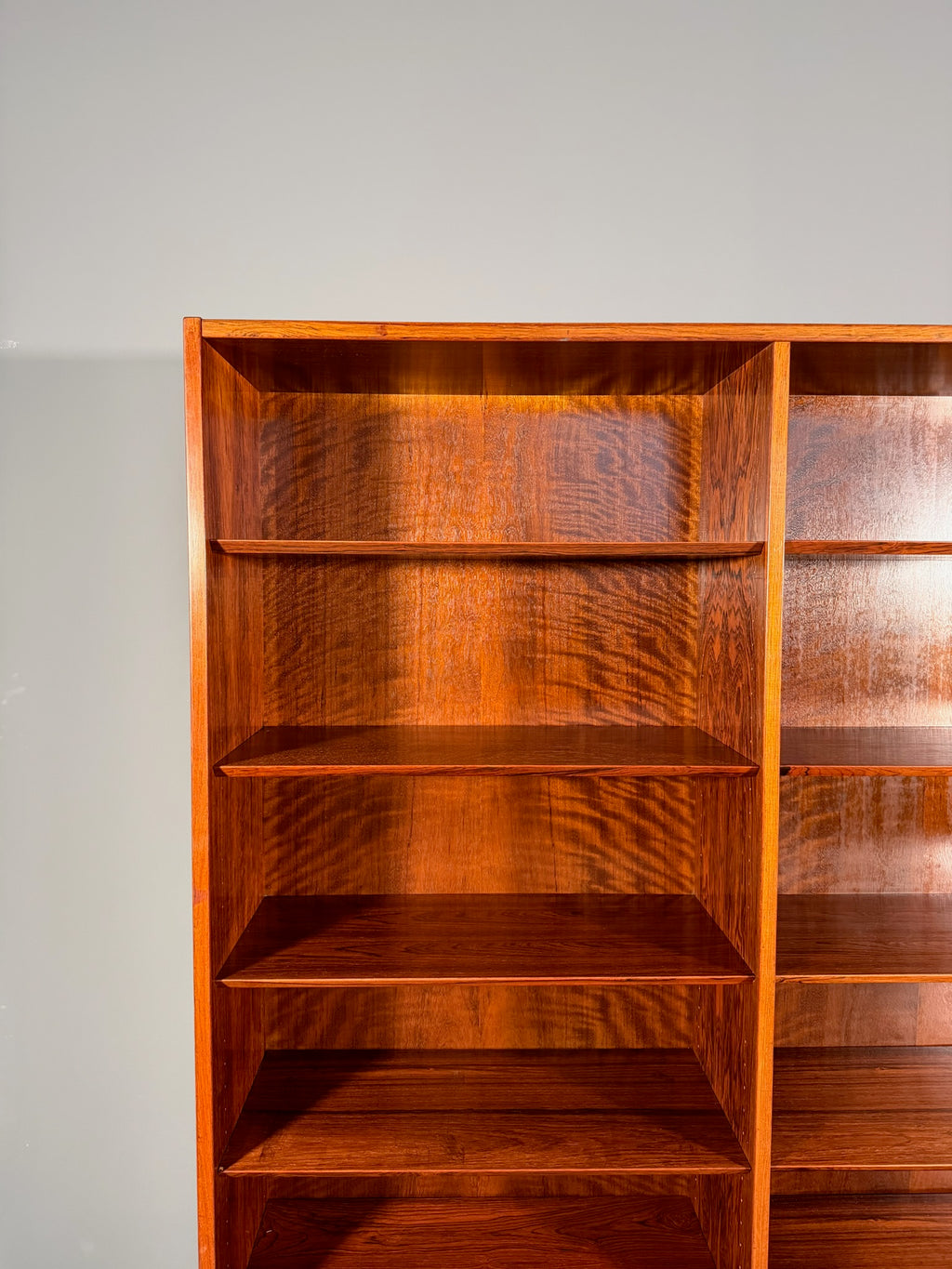 Libreria in palissandro di Poul Hundevad