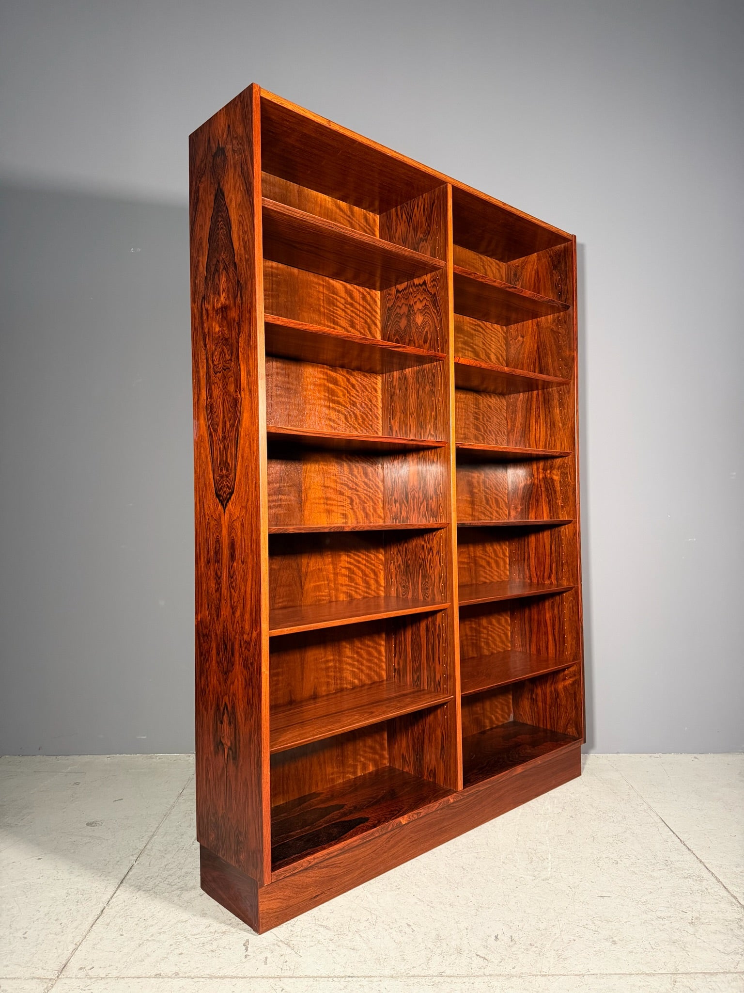 Libreria in palissandro di Poul Hundevad