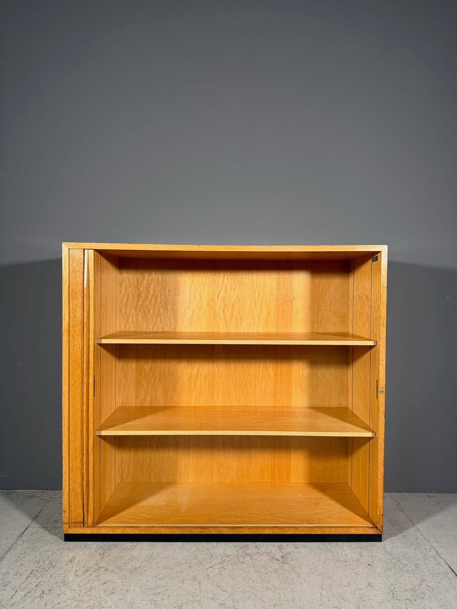 Mobile a serrandina laterale