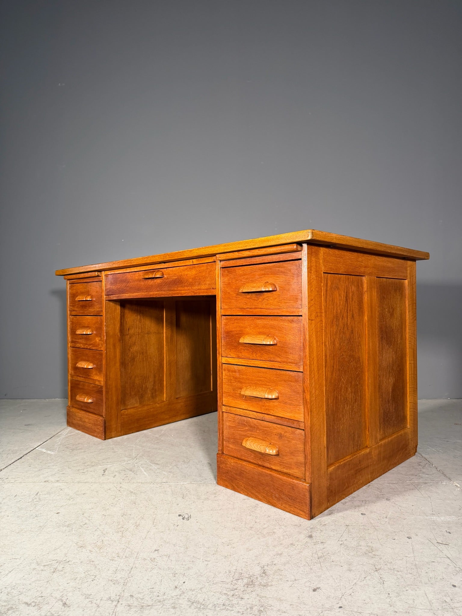 Scrivania in rovere Anni 60