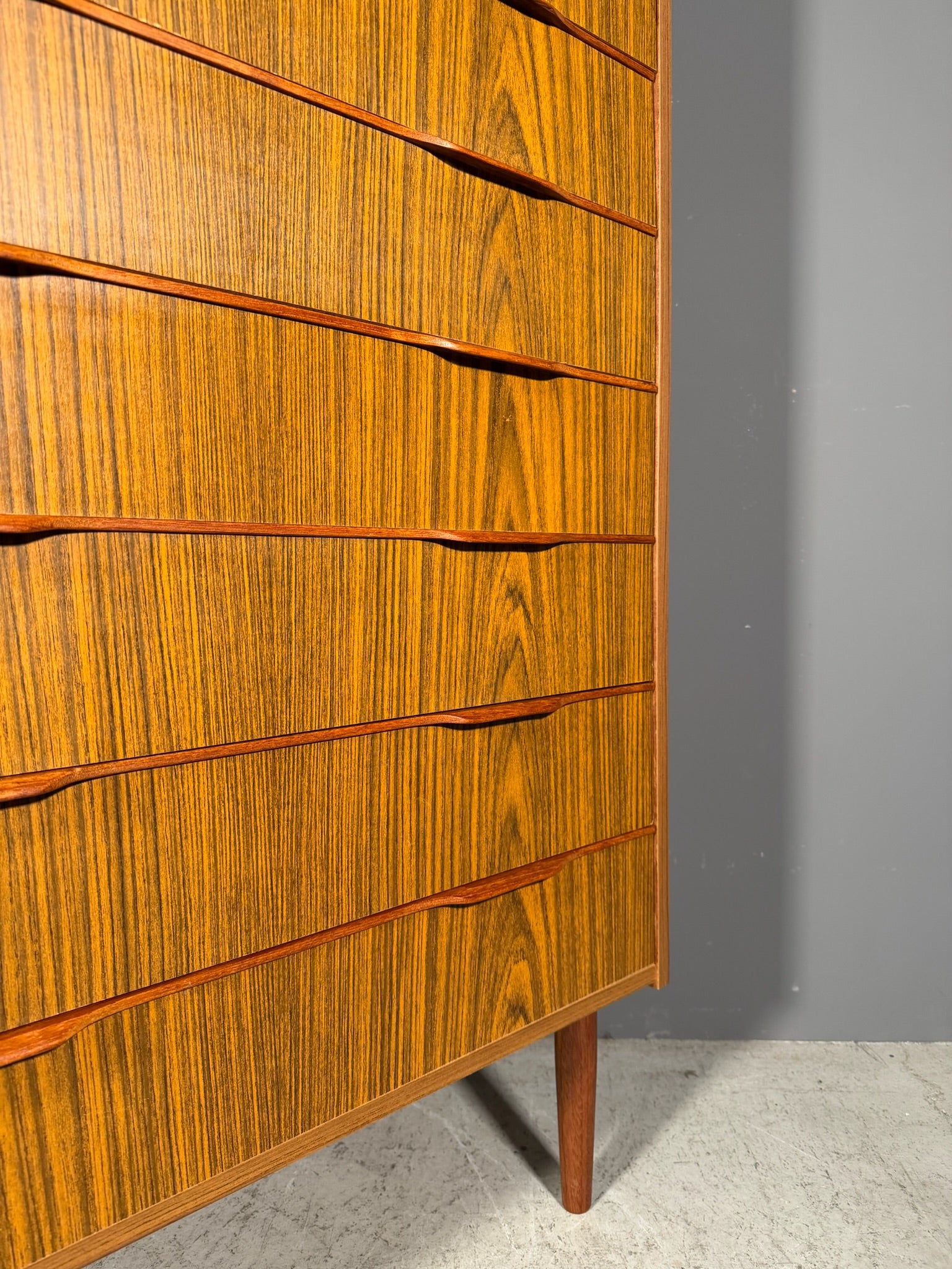 Cassettiera danese Anni 80