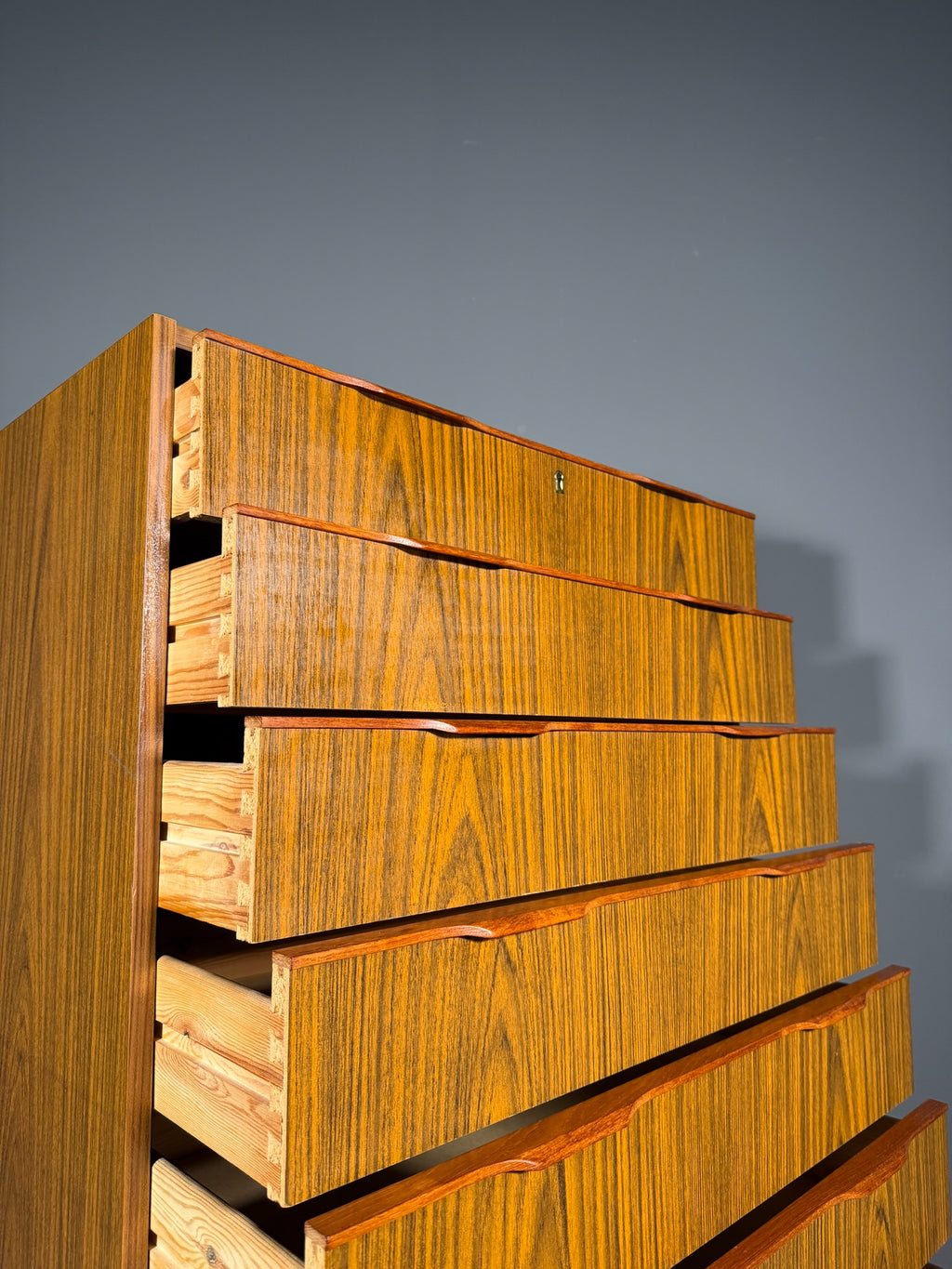 Cassettiera danese Anni 80