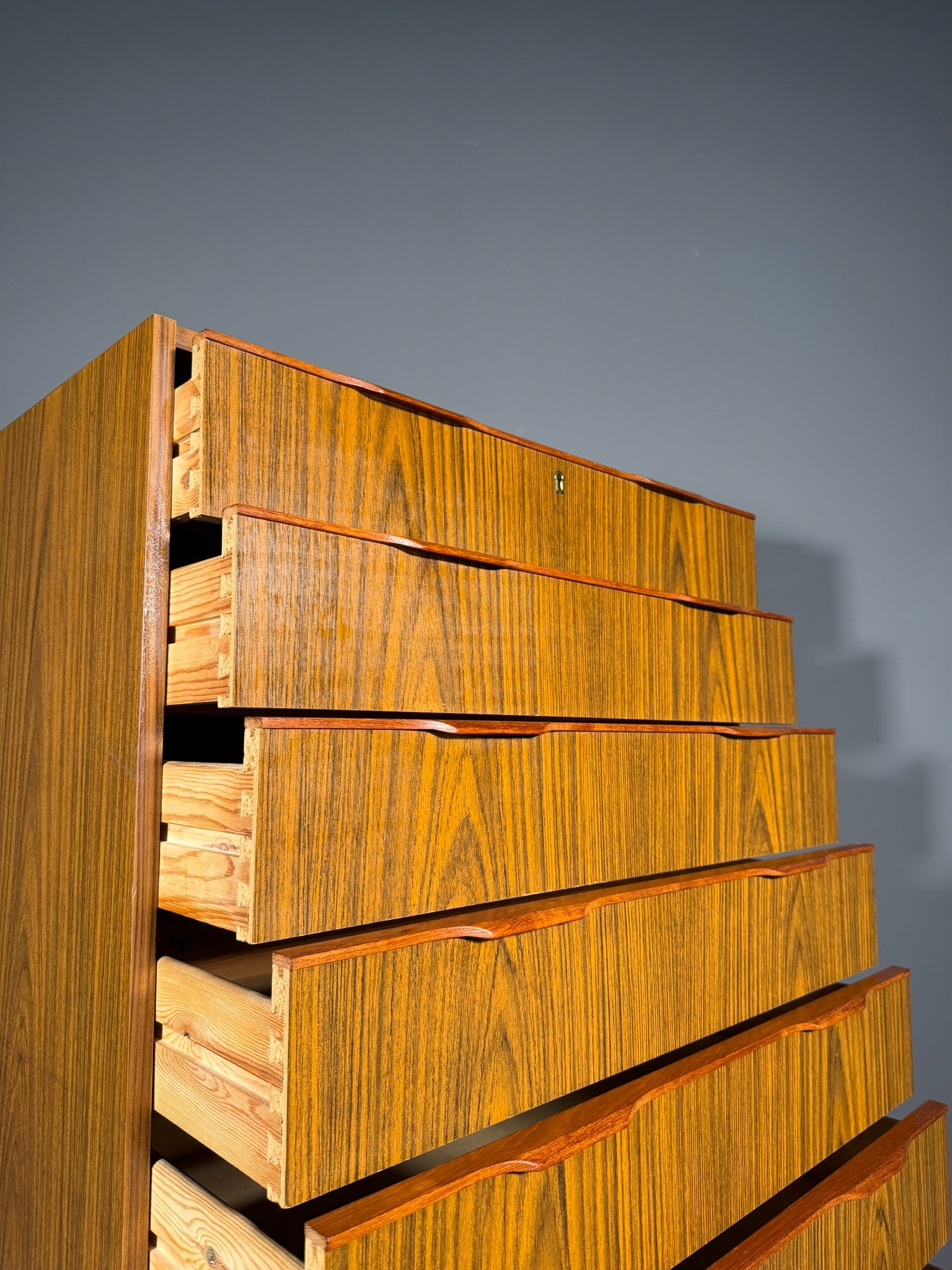 Cassettiera danese Anni 80