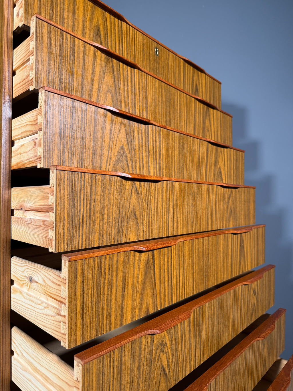 Cassettiera danese Anni 80