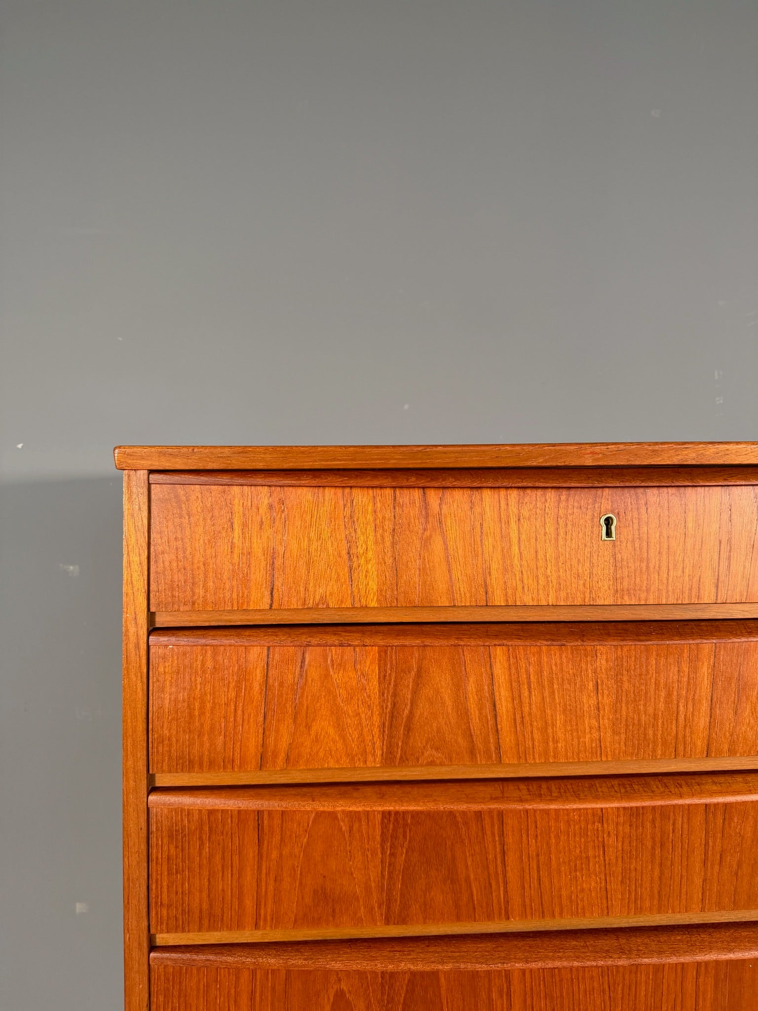 Cassettiera danese Anni 60