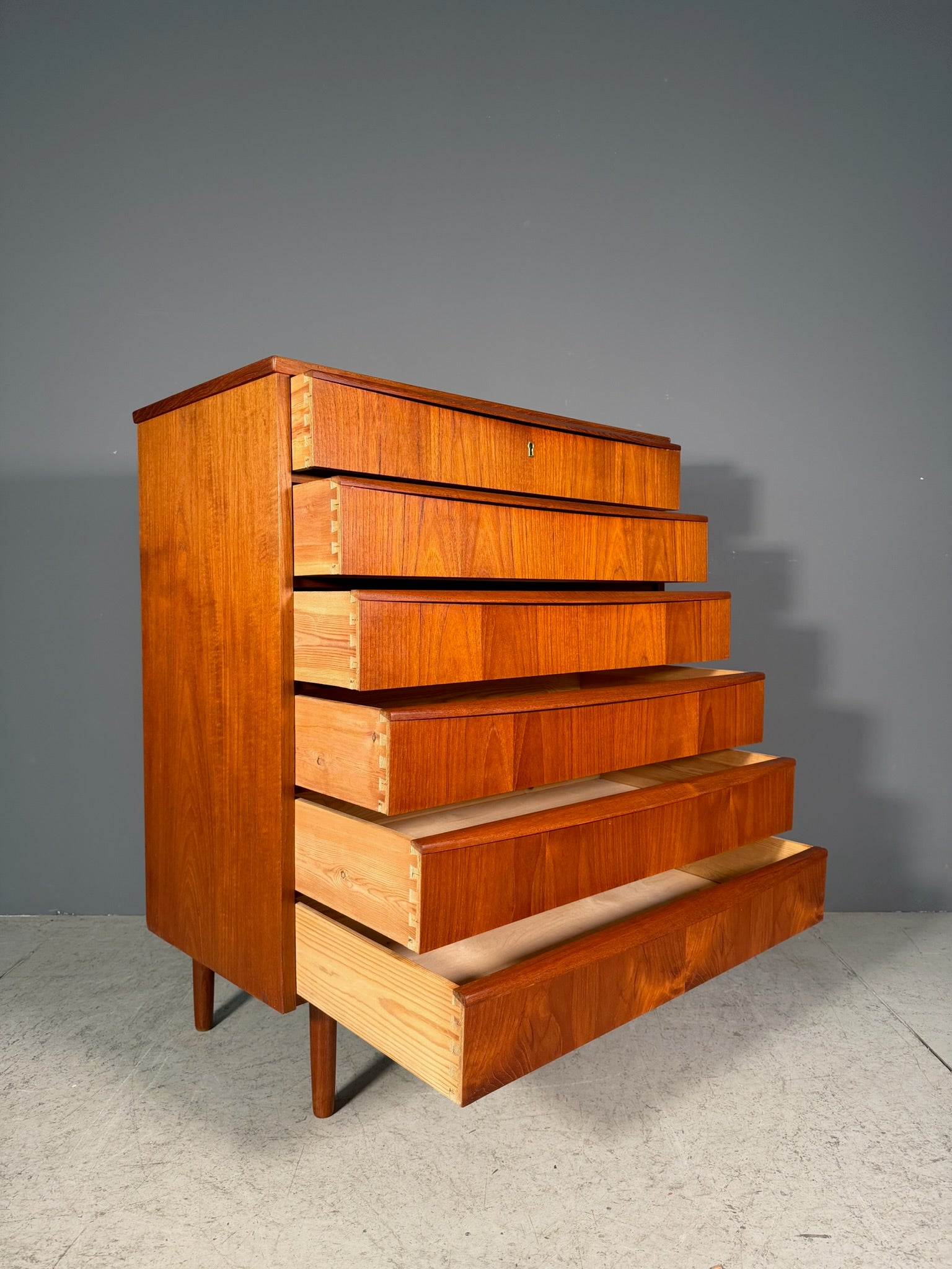 Cassettiera danese Anni 60