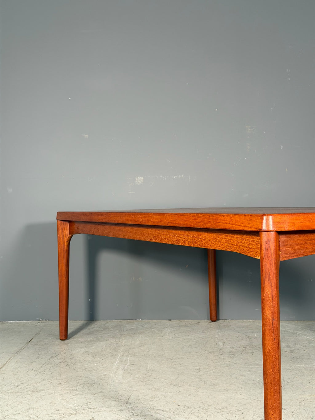Tavolino danese in teak