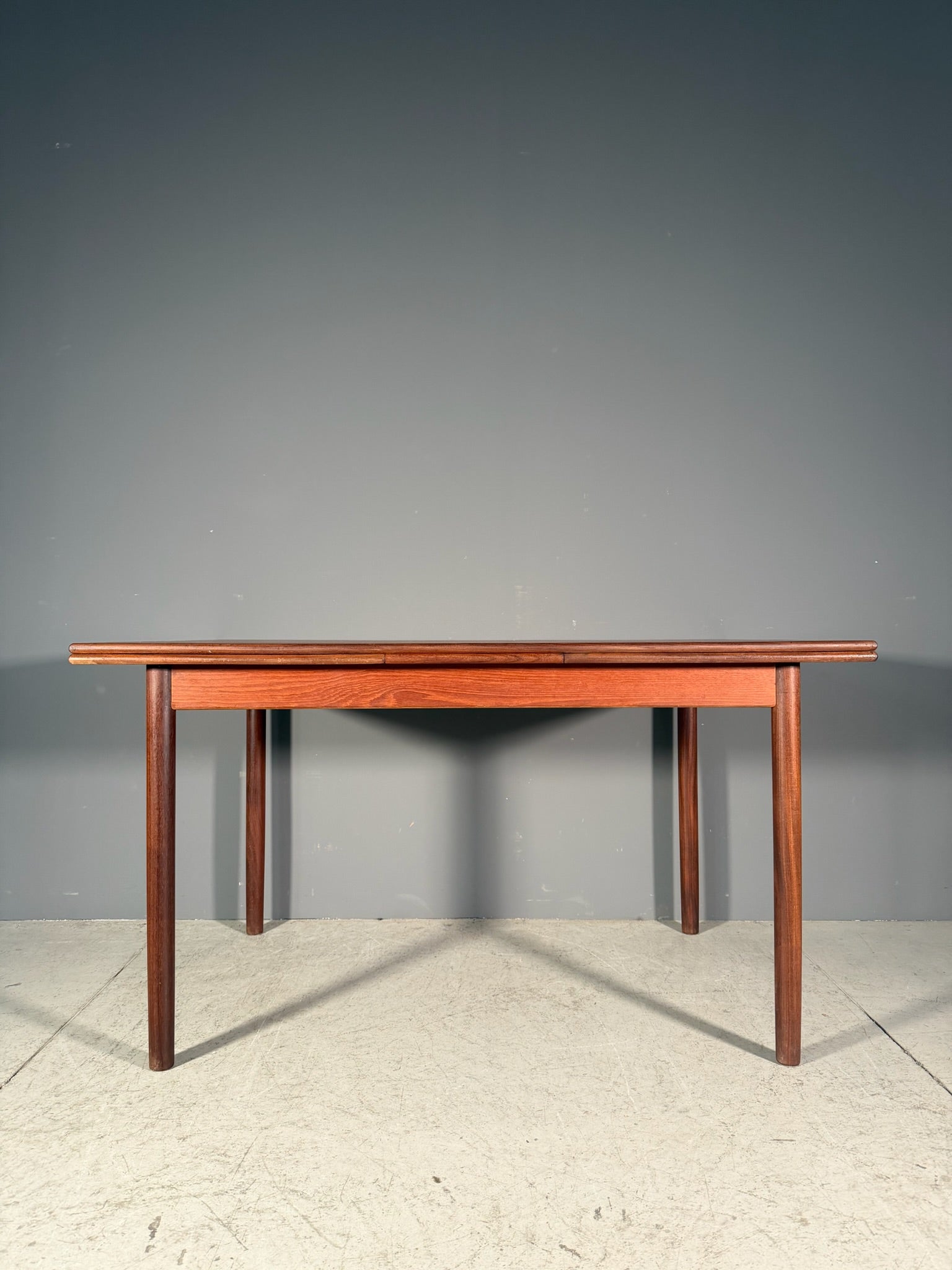 Tavolo danese in teak