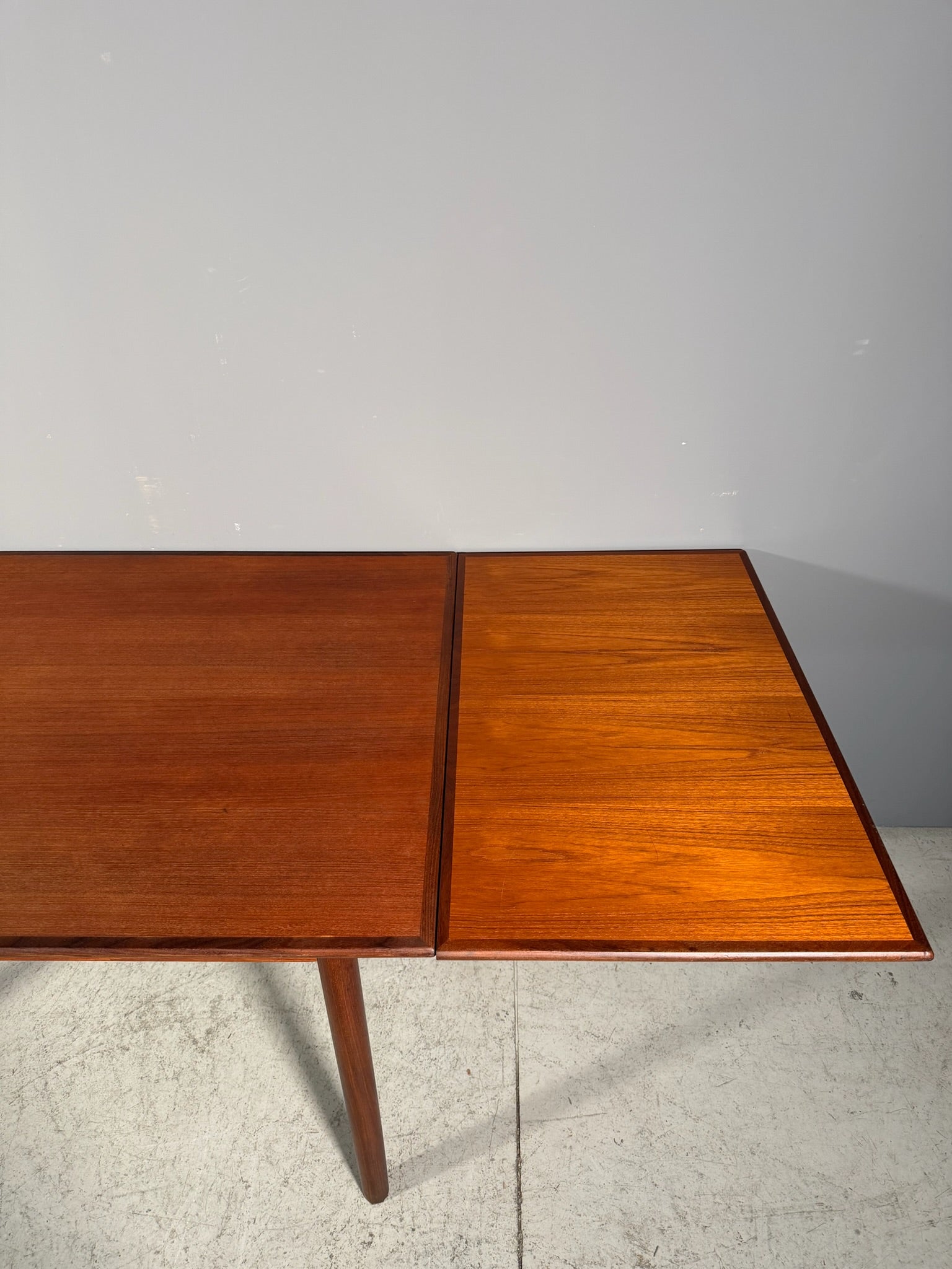 Tavolo danese in teak