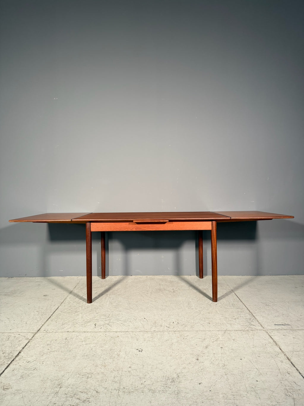 Tavolo danese in teak