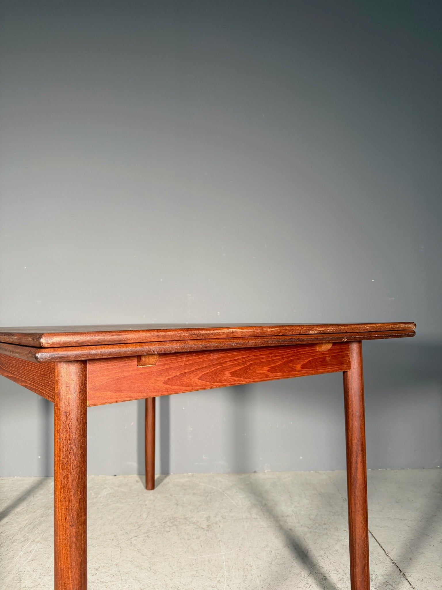 Tavolo danese in teak