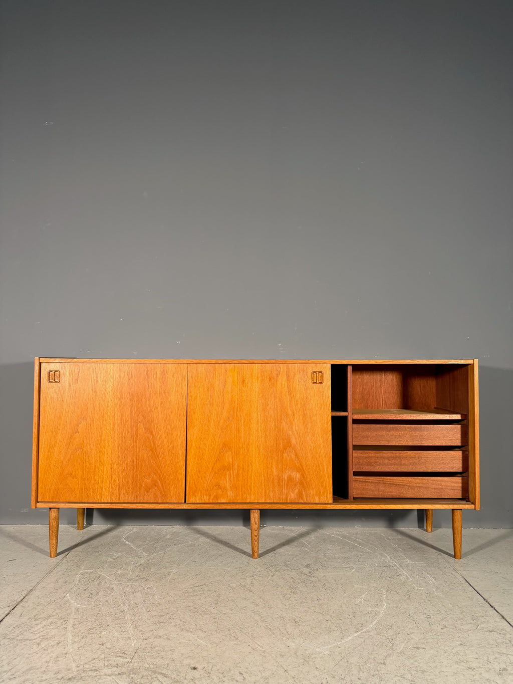 Sideboard danese in teak