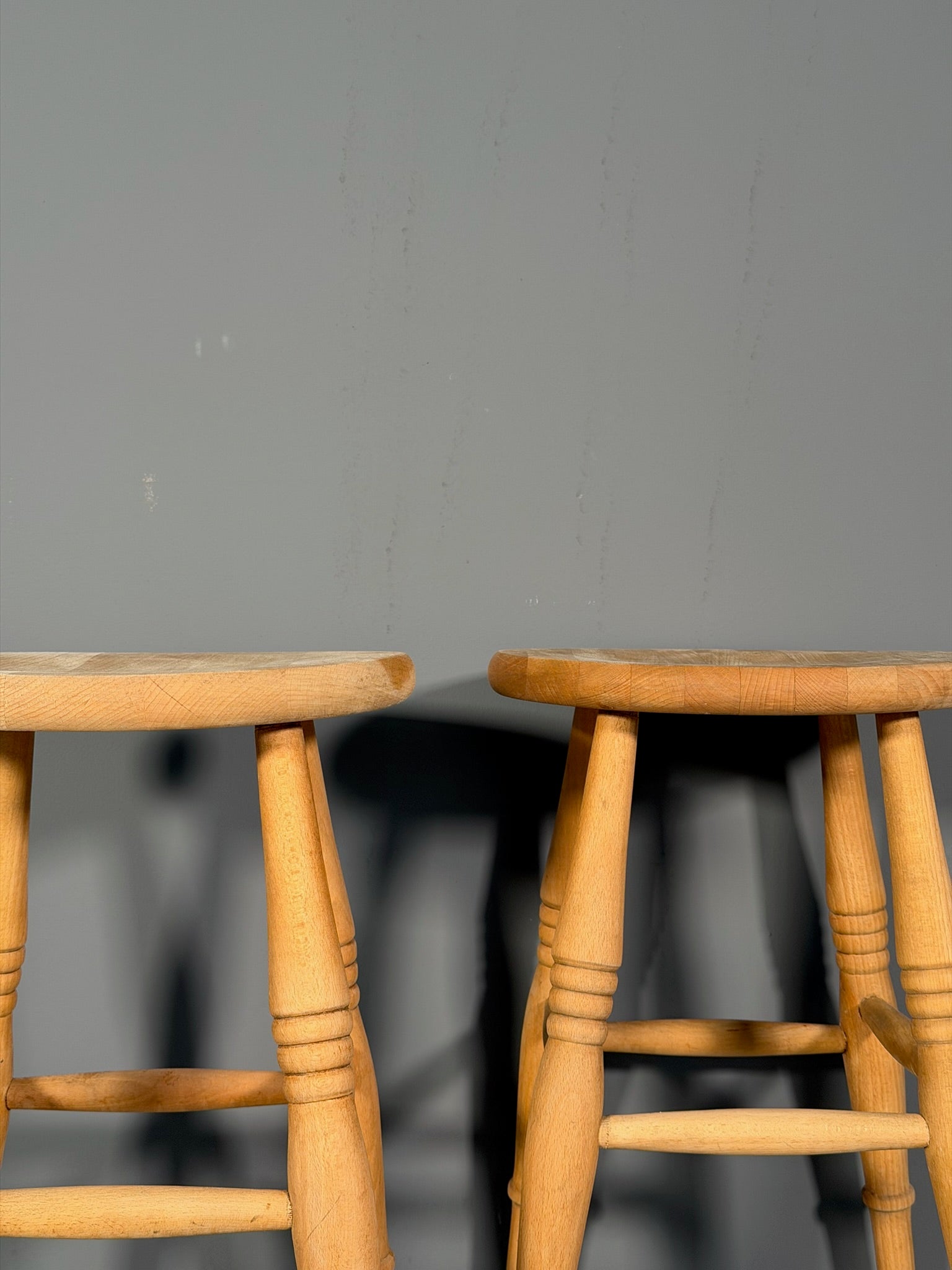 Sgabello vintage britannico