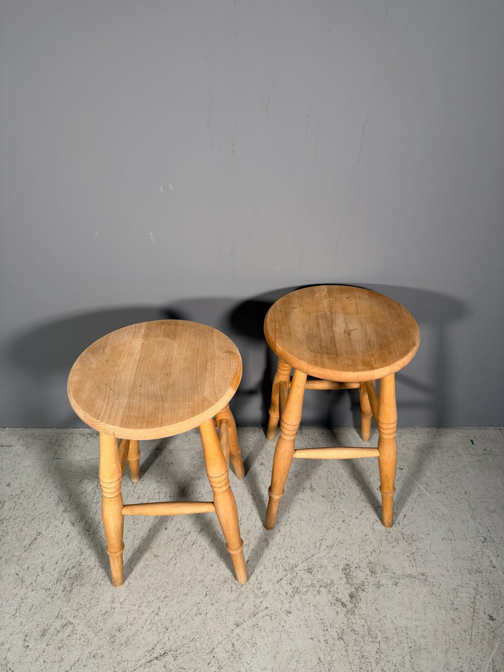 Sgabello vintage britannico