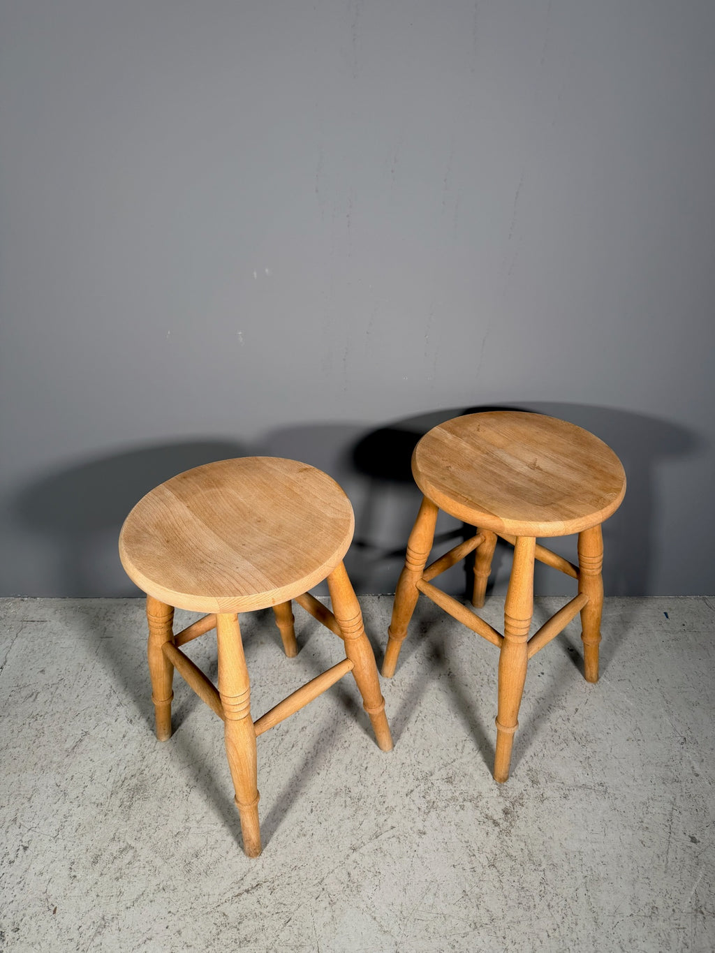 Sgabello vintage britannico