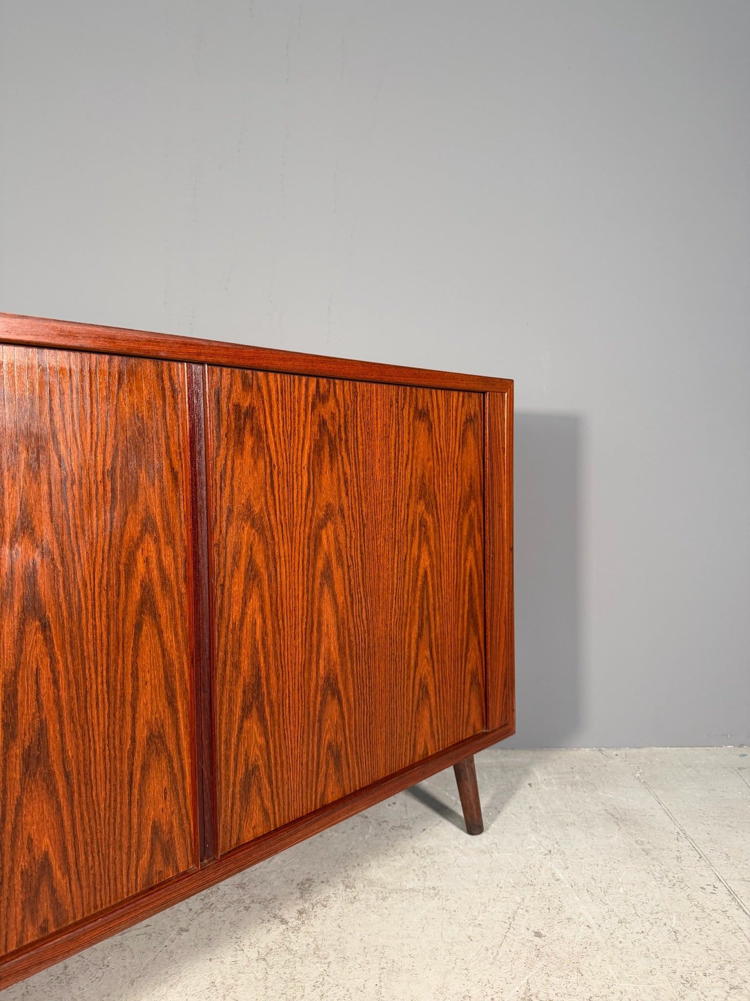 Sideboard danese in palissandro