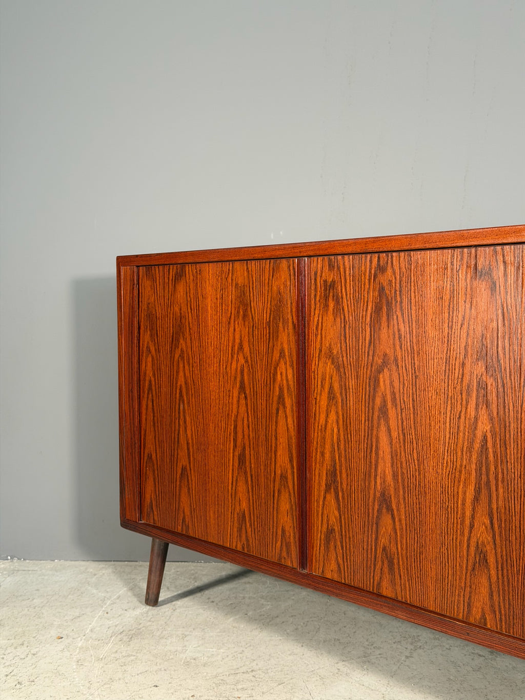 Sideboard danese in palissandro