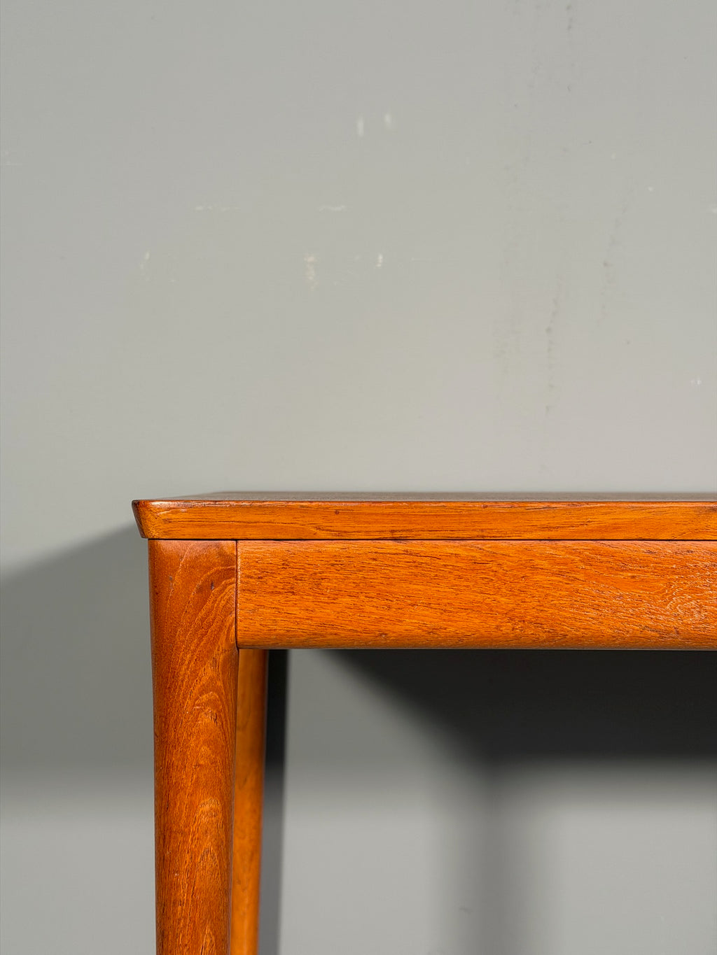 Tavolino danese in teak