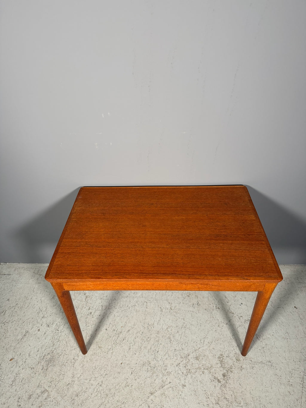 Tavolino danese in teak
