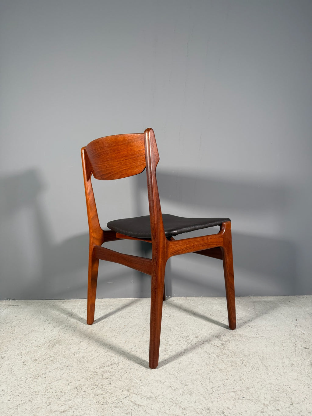 Sedia danese di Erik Buch