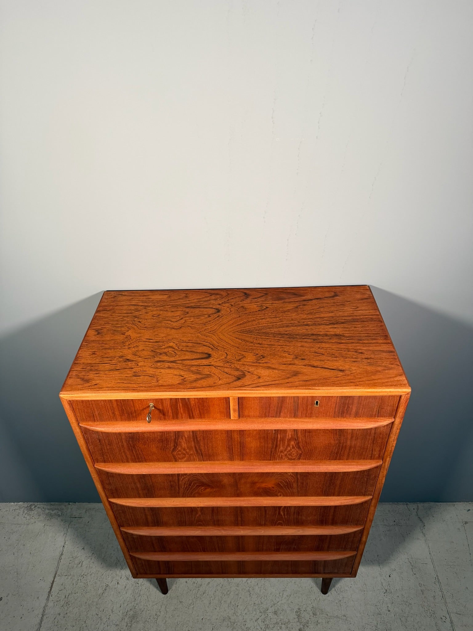 Cassettiera in teak