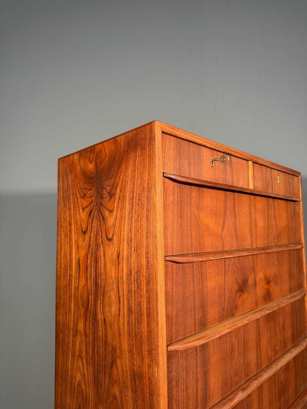Cassettiera in teak