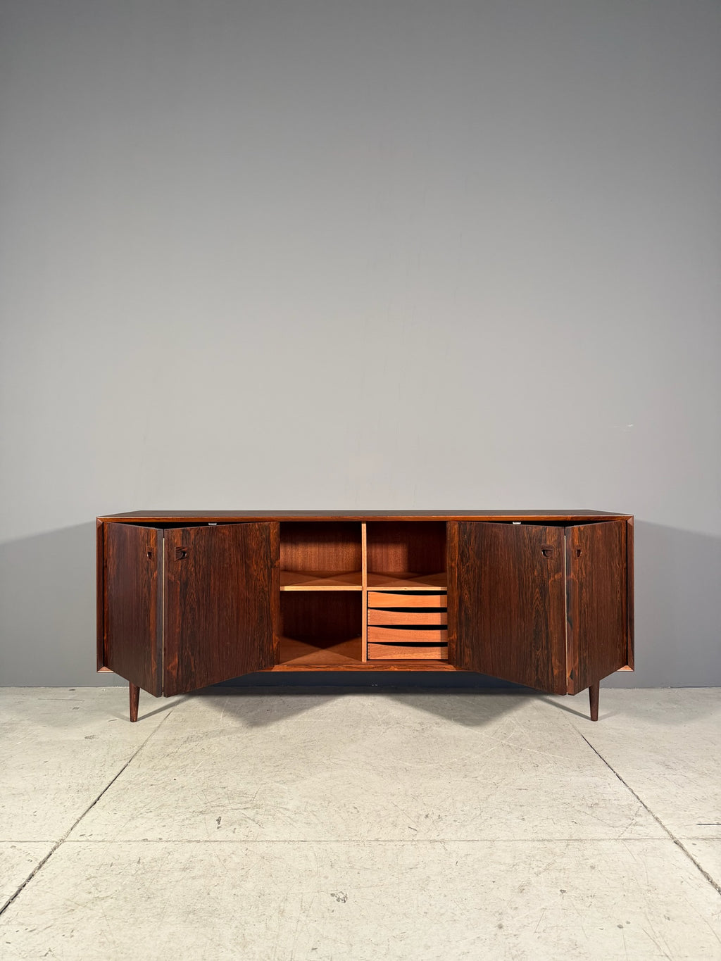 Sideboard in palissandro di Erik Brouer