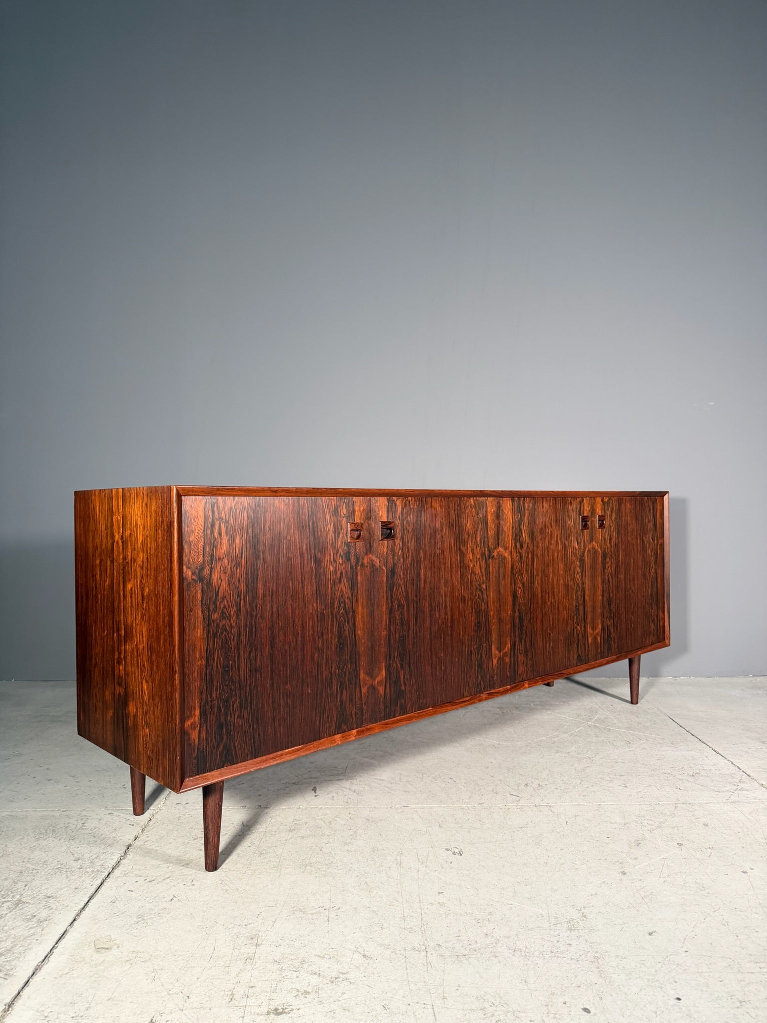 Sideboard in palissandro di Erik Brouer