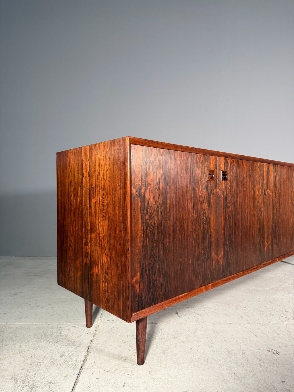 Sideboard in palissandro di Erik Brouer
