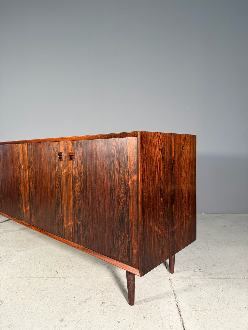 Sideboard in palissandro di Erik Brouer