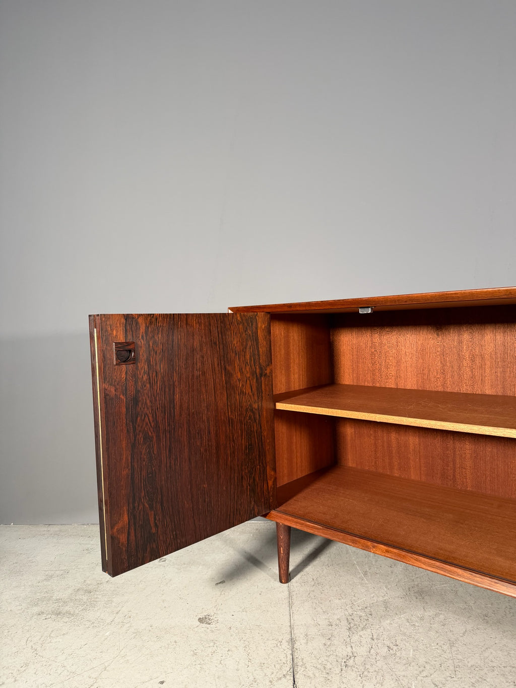 Sideboard in palissandro di Erik Brouer