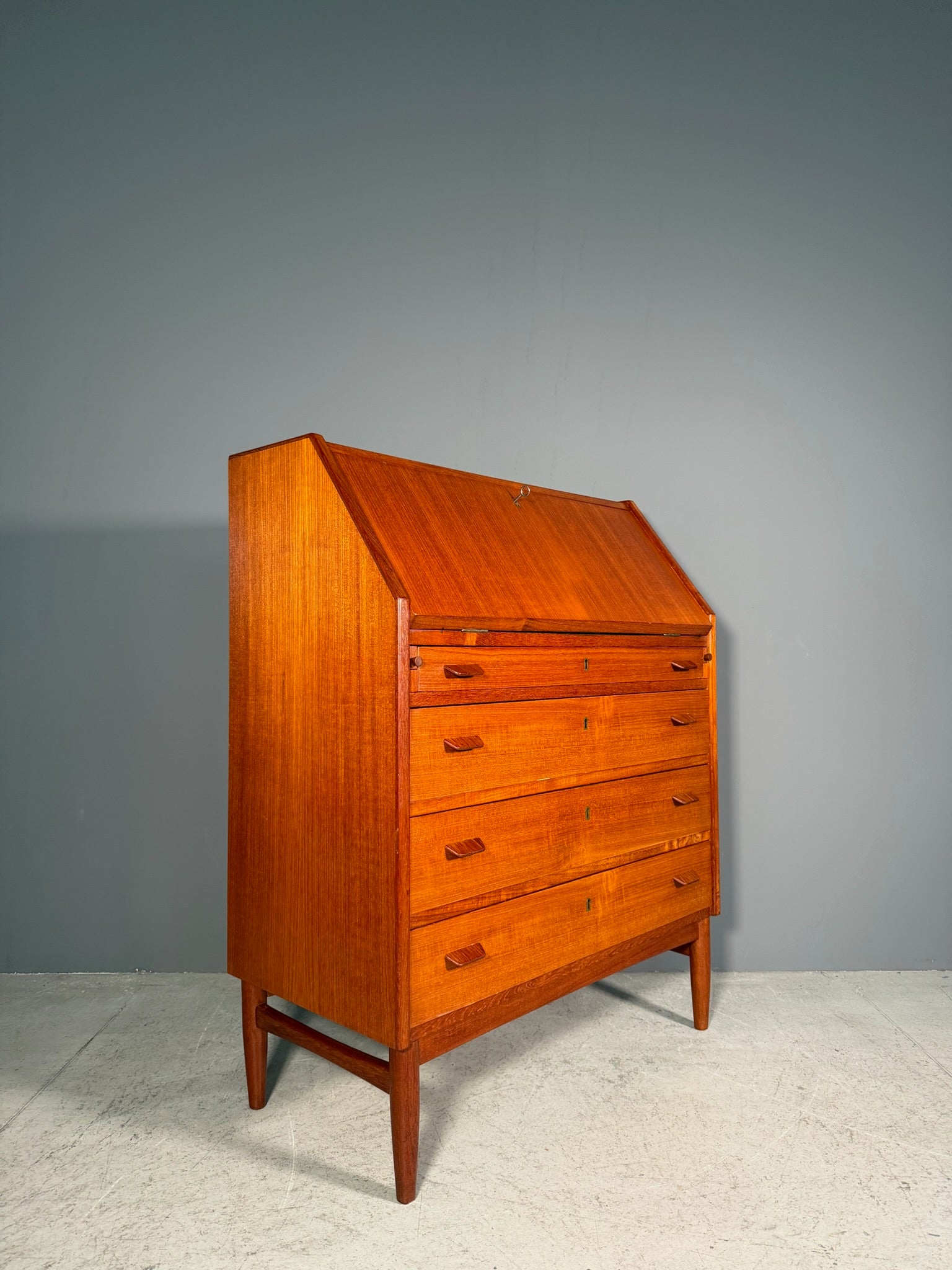 Ribalta in teak Anni 60