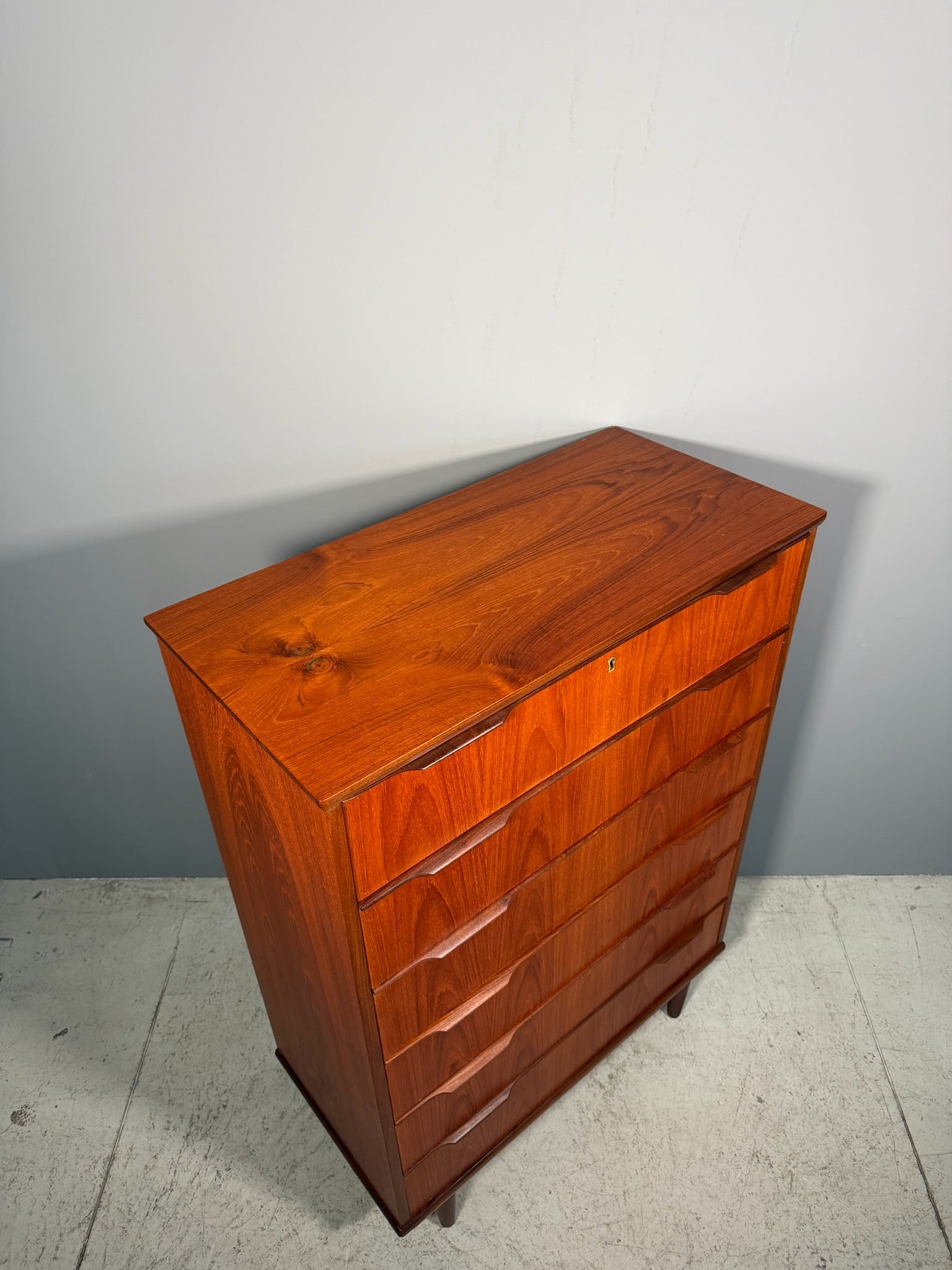 Cassettiera in teak