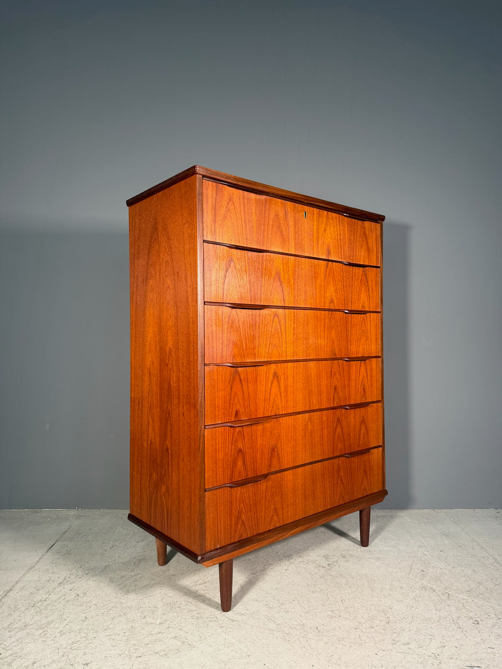 Cassettiera in teak