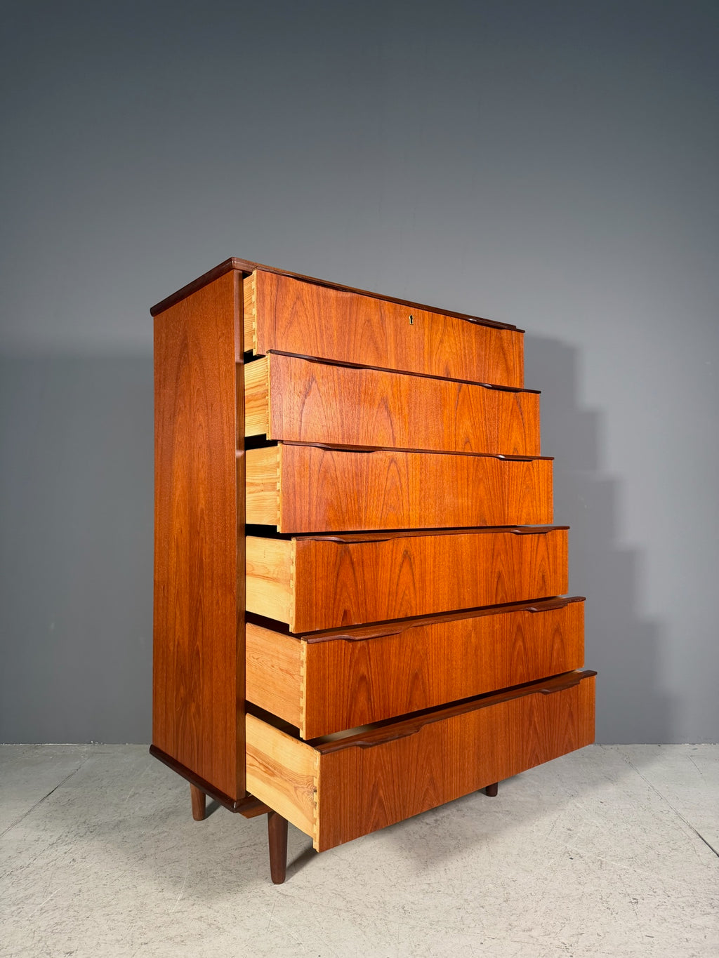 Cassettiera in teak