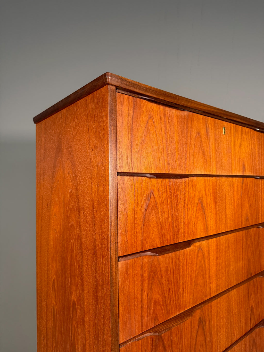 Cassettiera in teak