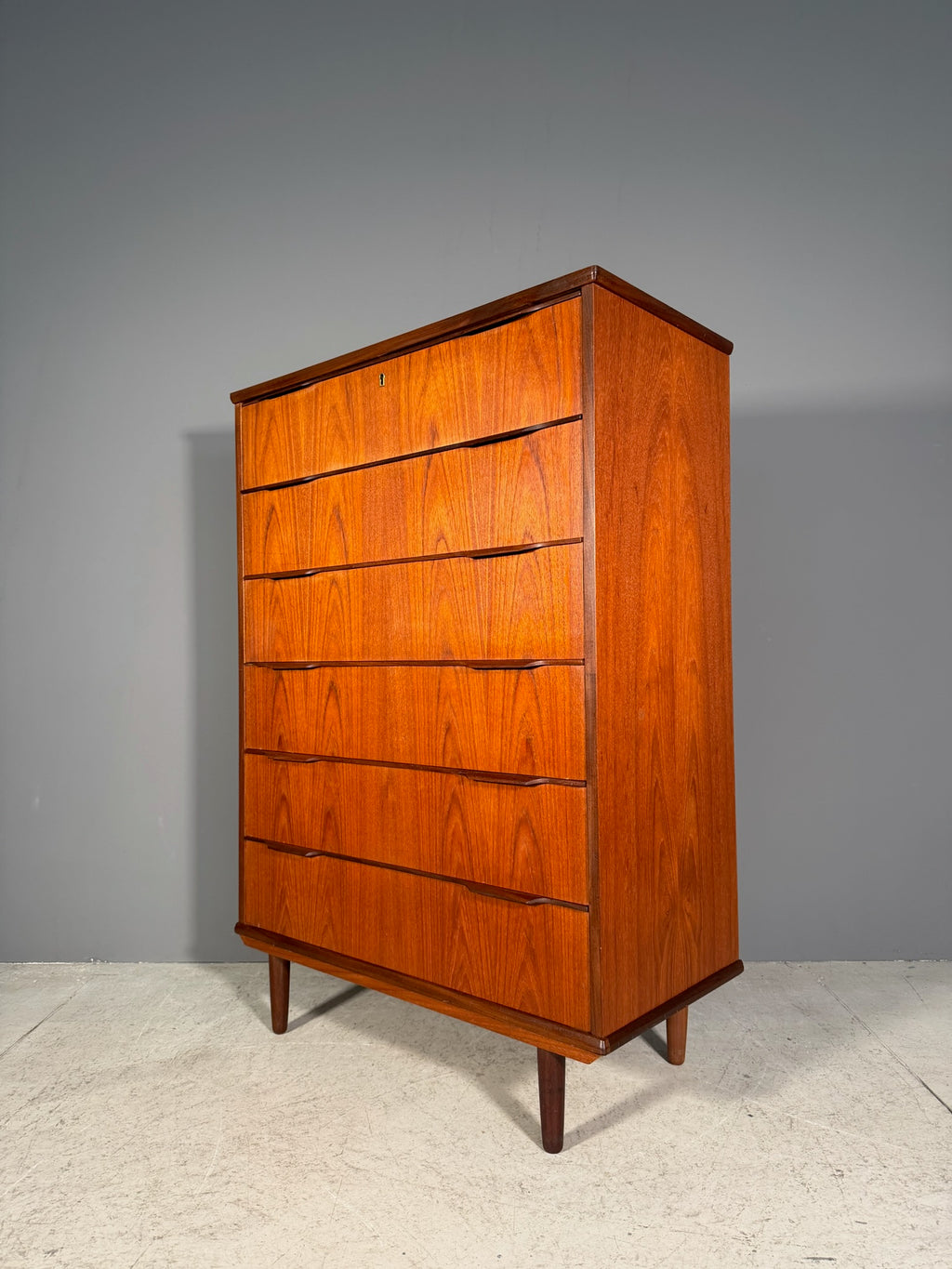 Cassettiera in teak