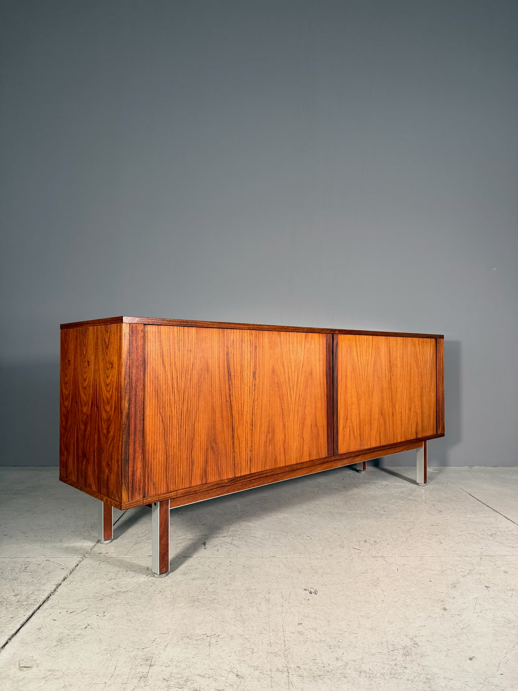 Sideboard danese in palissandro