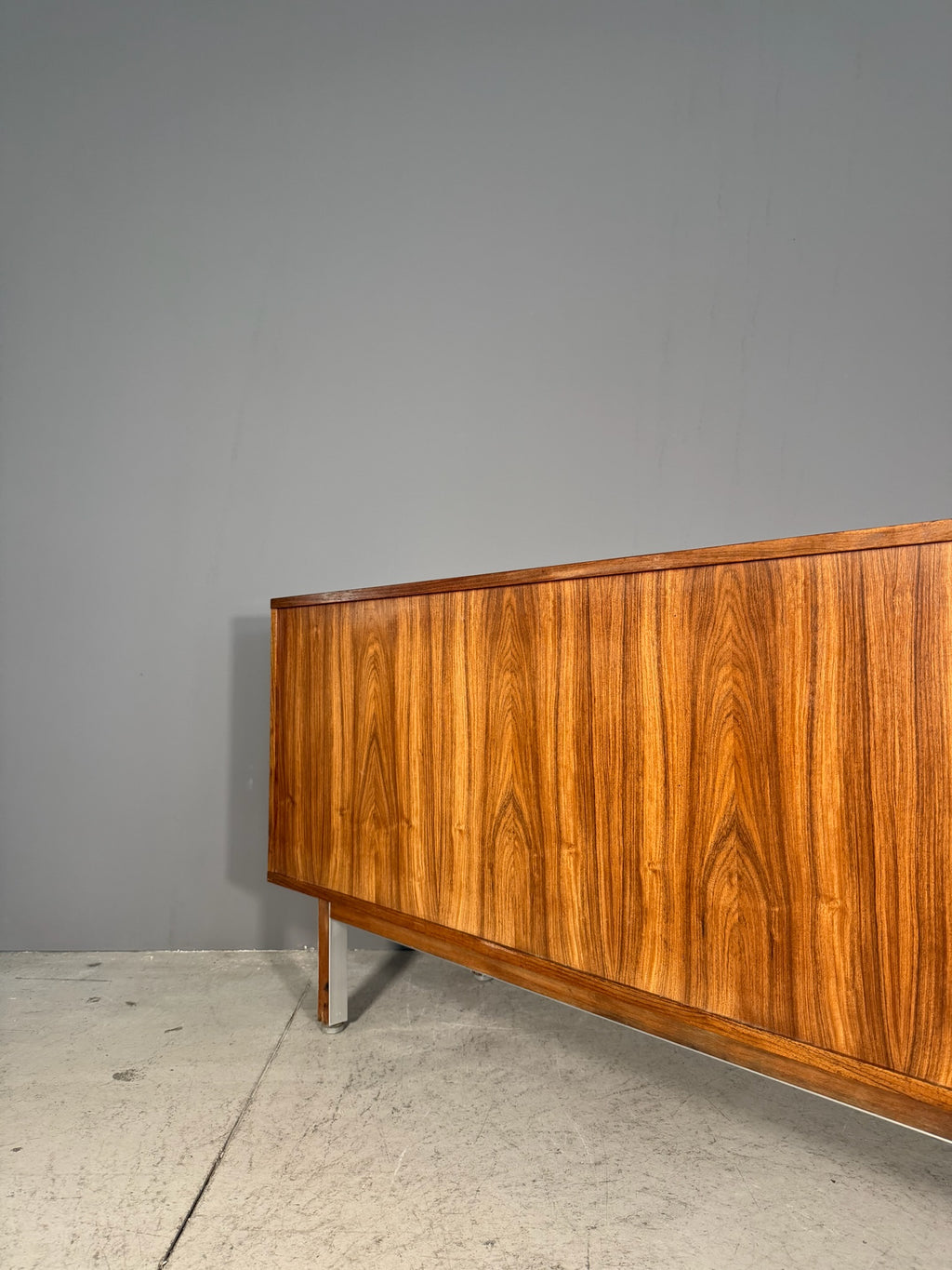 Sideboard danese in palissandro