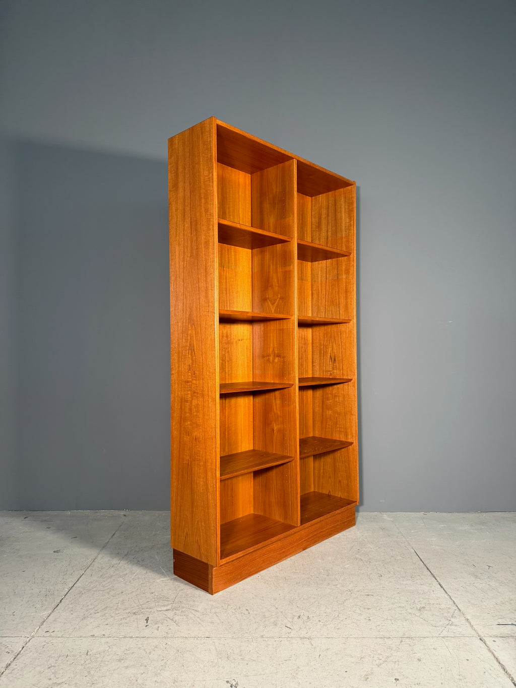 Libreria danese in teak