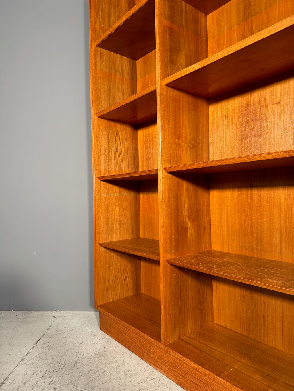 Libreria danese in teak