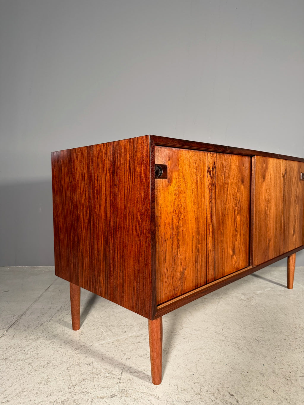 Sideboard danese in palissandro